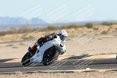 media/Dec-06-2025-CVMA (Sat) [[4a896cc04c]]/Race 8- Formula 40 MW and LW/